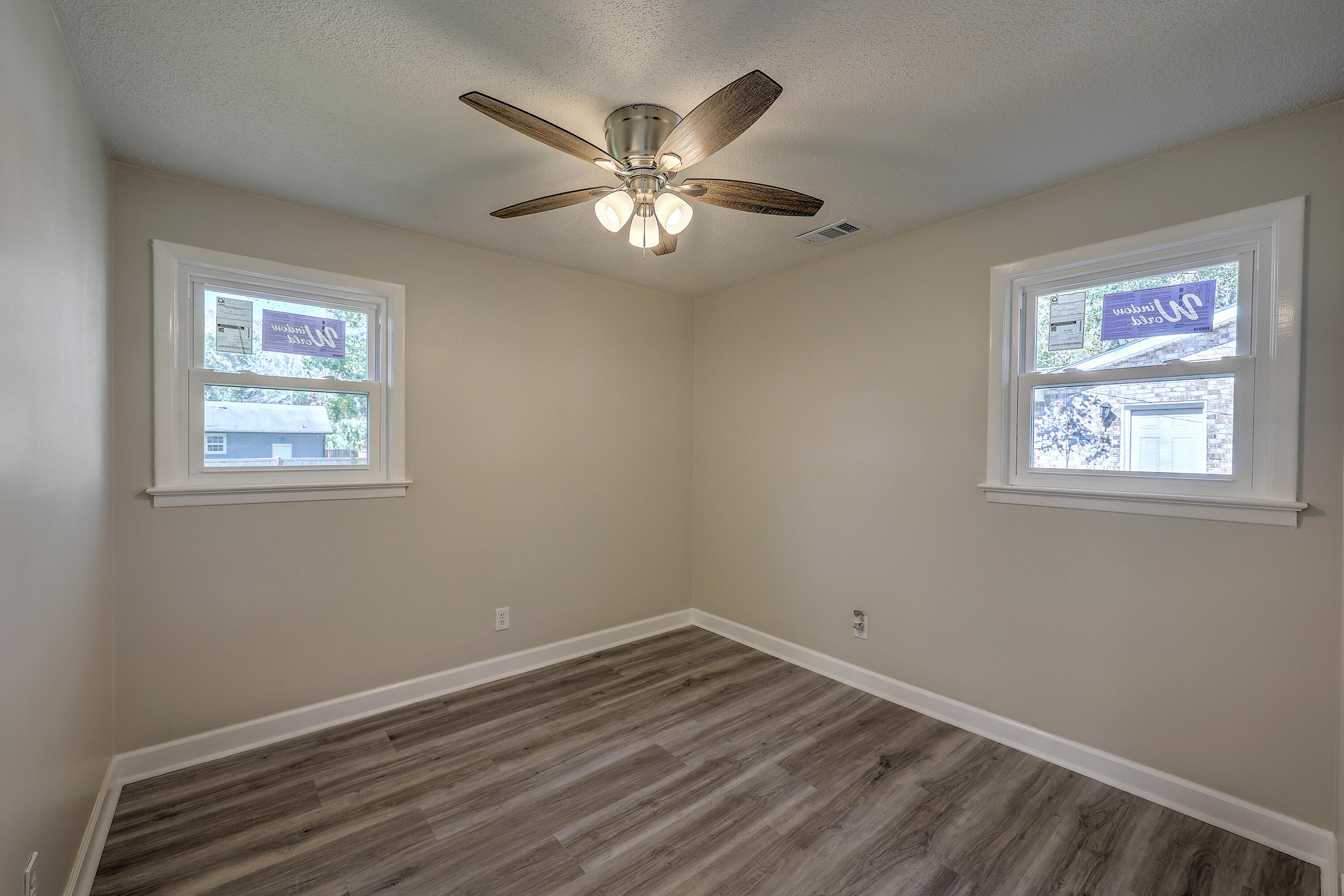 109 Englewood Road Goose Creek, SC 29445 - Photo 14 of 23 ZYN_4975_76_77_78_79_80_81