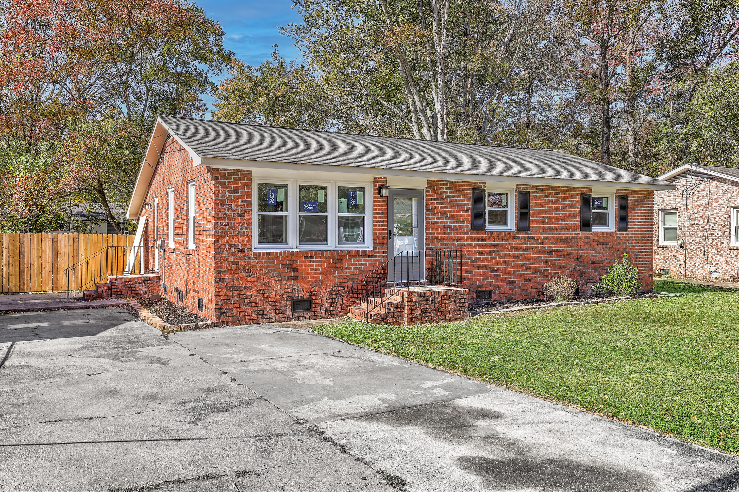 109 Englewood Road Goose Creek, SC 29445 - Photo 2 of 23 ZYN_4891_2_3_4_5_6_7