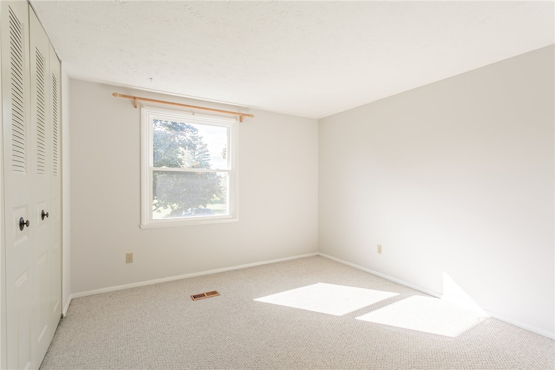 14 Prairie Trail Henrietta, NY 14586 - Photo 8 of 20 Bedroom #1 on second floor