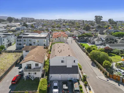 $1,450,000 | 430 Pine Avenue, Half Moon Bay, CA 94019