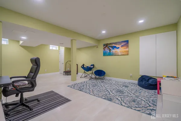 $824,900 | 38 Johanna Court, Piscataway, NJ 08854