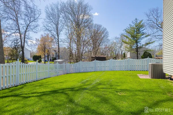 $824,900 | 38 Johanna Court, Piscataway, NJ 08854