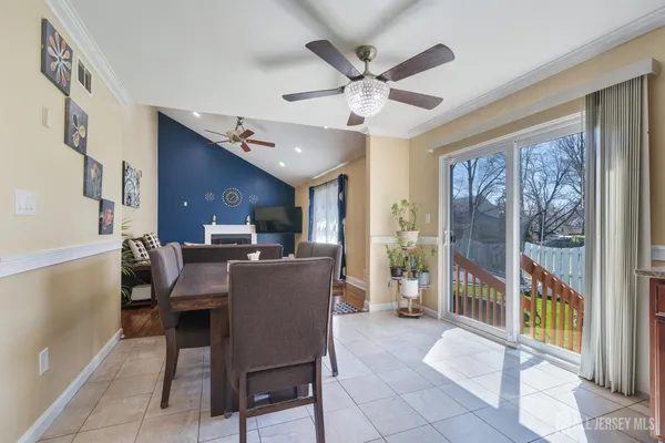 $824,900 | 38 Johanna Court, Piscataway, NJ 08854