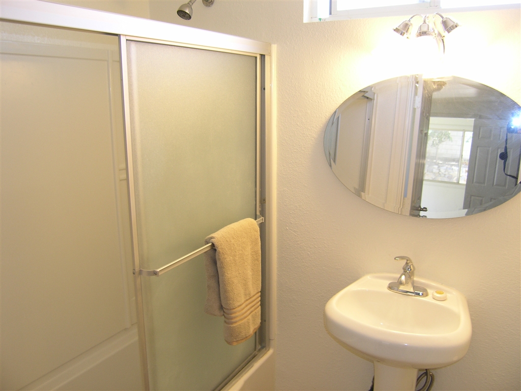 611 Village View Place Fallbrook, CA 92028 - Photo 17 of 25 Gallery Image 17