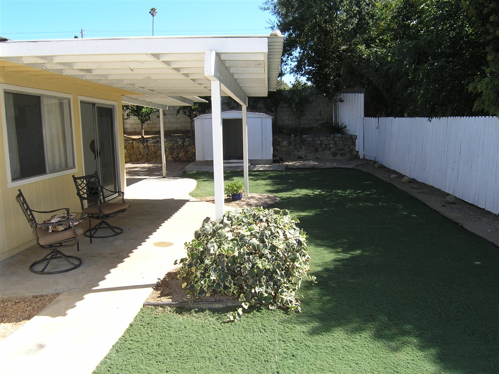 611 Village View Place Fallbrook, CA 92028 - Photo 18 of 25 Gallery Image 18