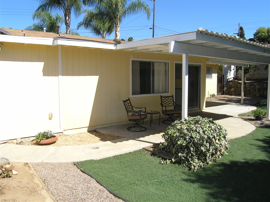 611 Village View Place Fallbrook, CA 92028 - Photo 19 of 25 Gallery Image 19