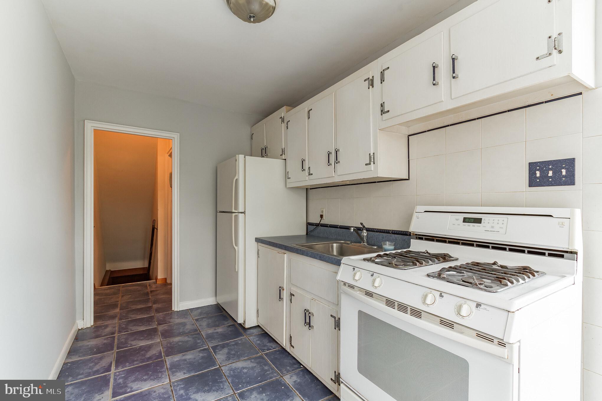 1423 Grace Road Swarthmore, PA 19081 - Photo 11 of 28