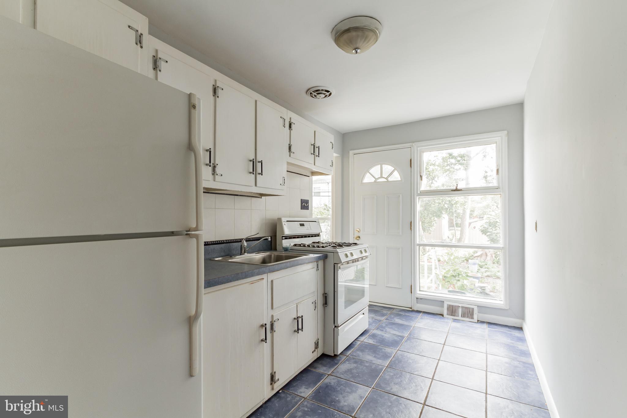 1423 Grace Road Swarthmore, PA 19081 - Photo 13 of 28
