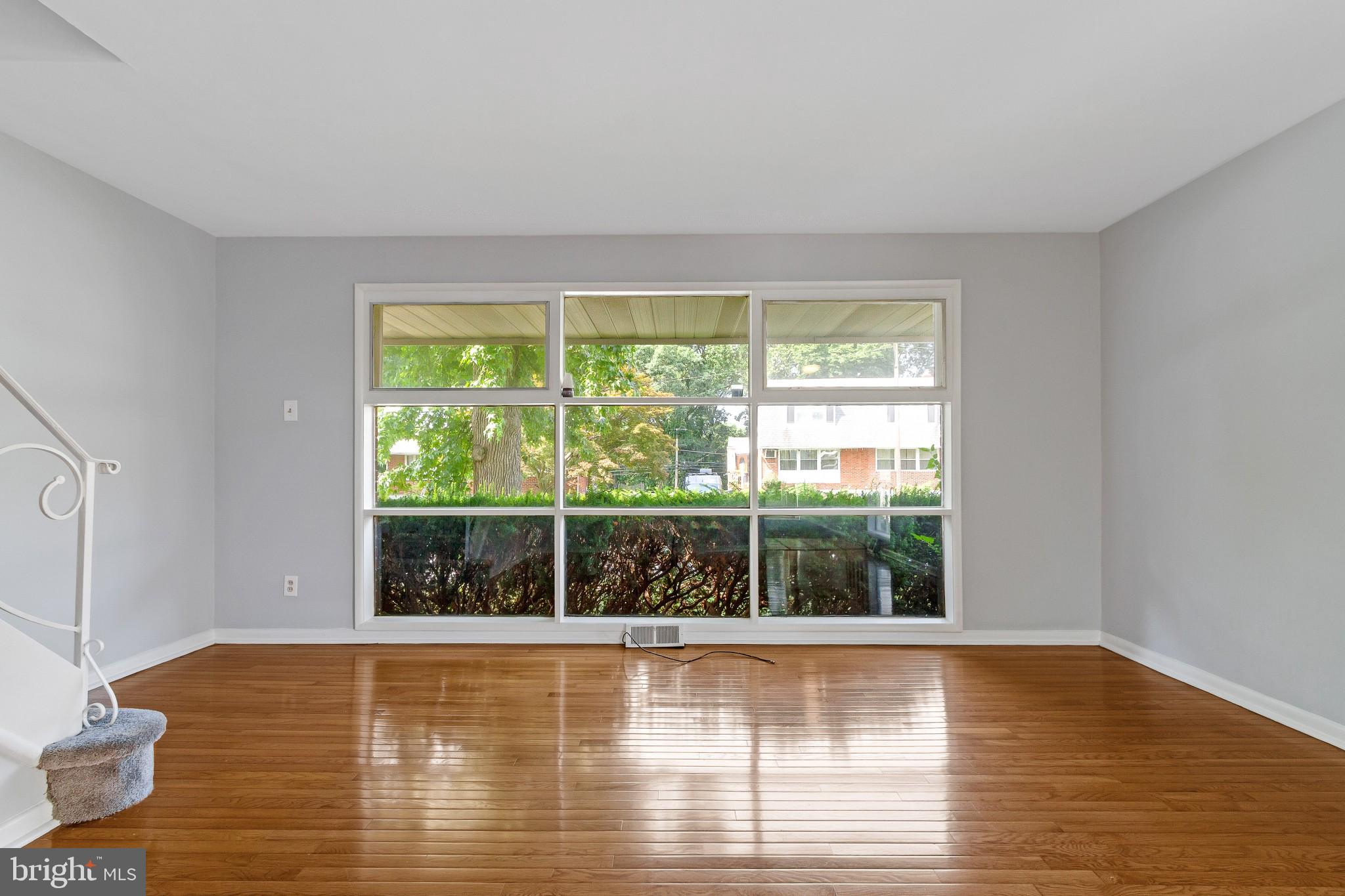 1423 Grace Road Swarthmore, PA 19081 - Photo 5 of 28