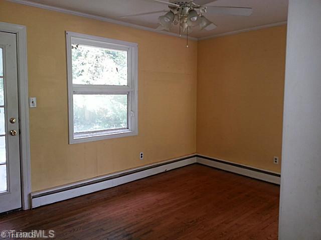 Dining Room. 