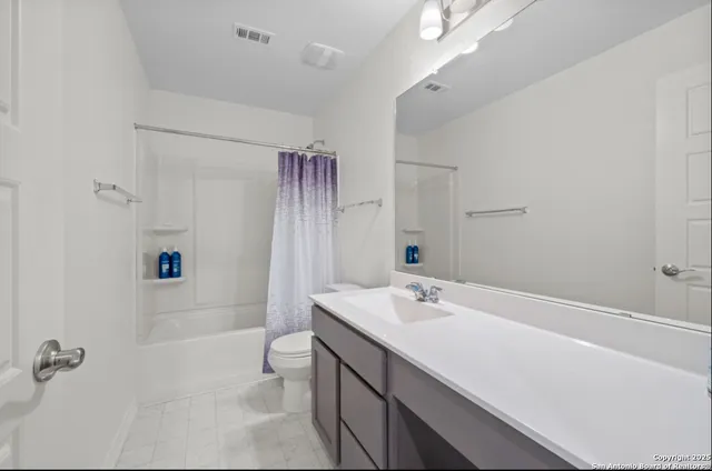 $1,750 | 7948 Broussard, San Antonio, TX 78253