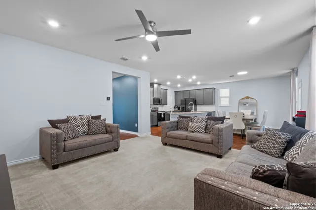 $1,750 | 7948 Broussard, San Antonio, TX 78253