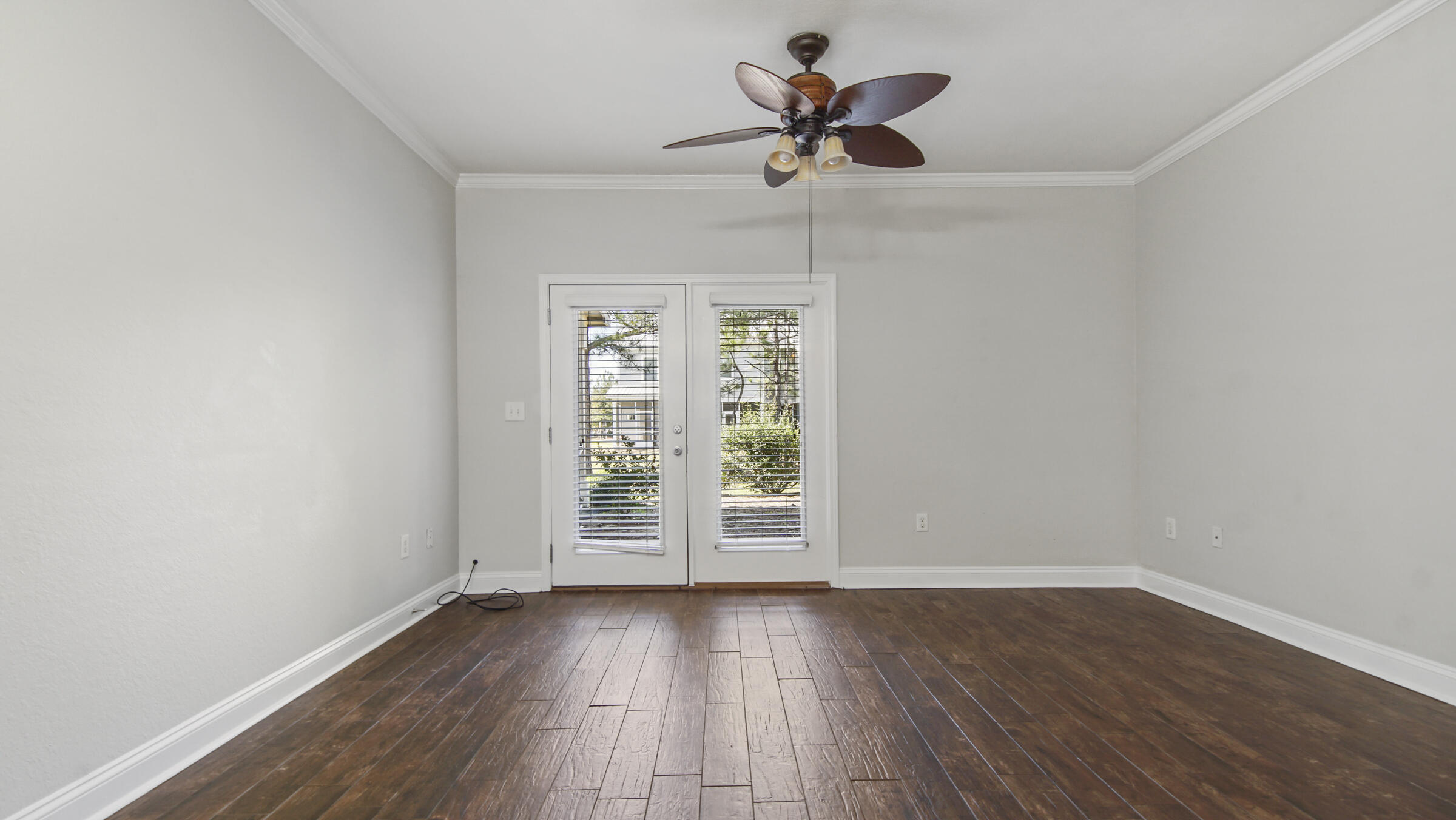 21 North Sand Palm Road, Unit 54 Freeport, FL 32439 - Photo 7 of 30 Updated flooring