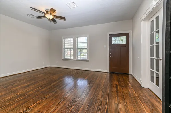 $2,545 | 1032 Walling Street, Houston, TX 77009