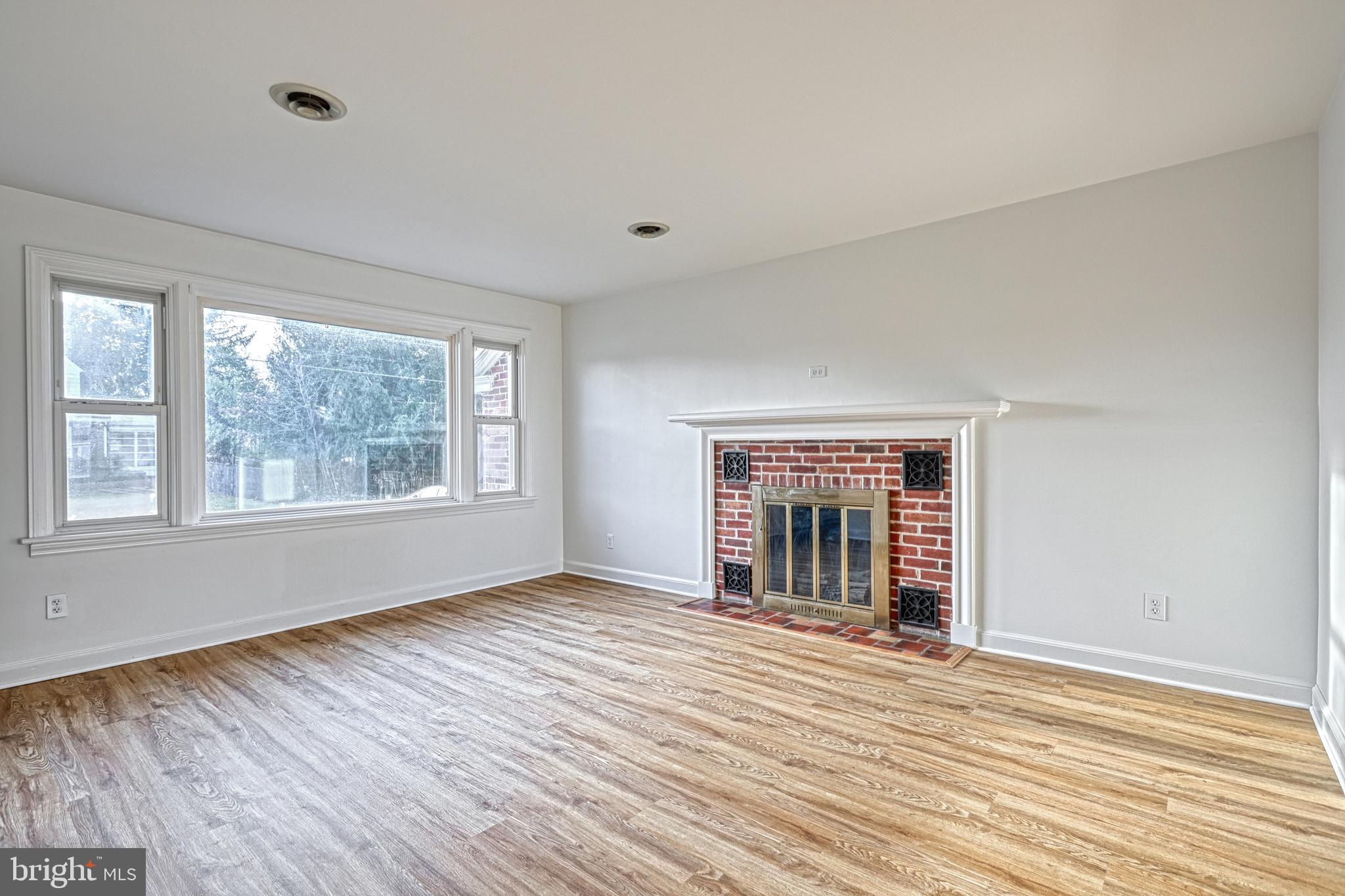 439 Locust Grove Road York, PA 17402 - Photo 11 of 56 Gallery Image 11