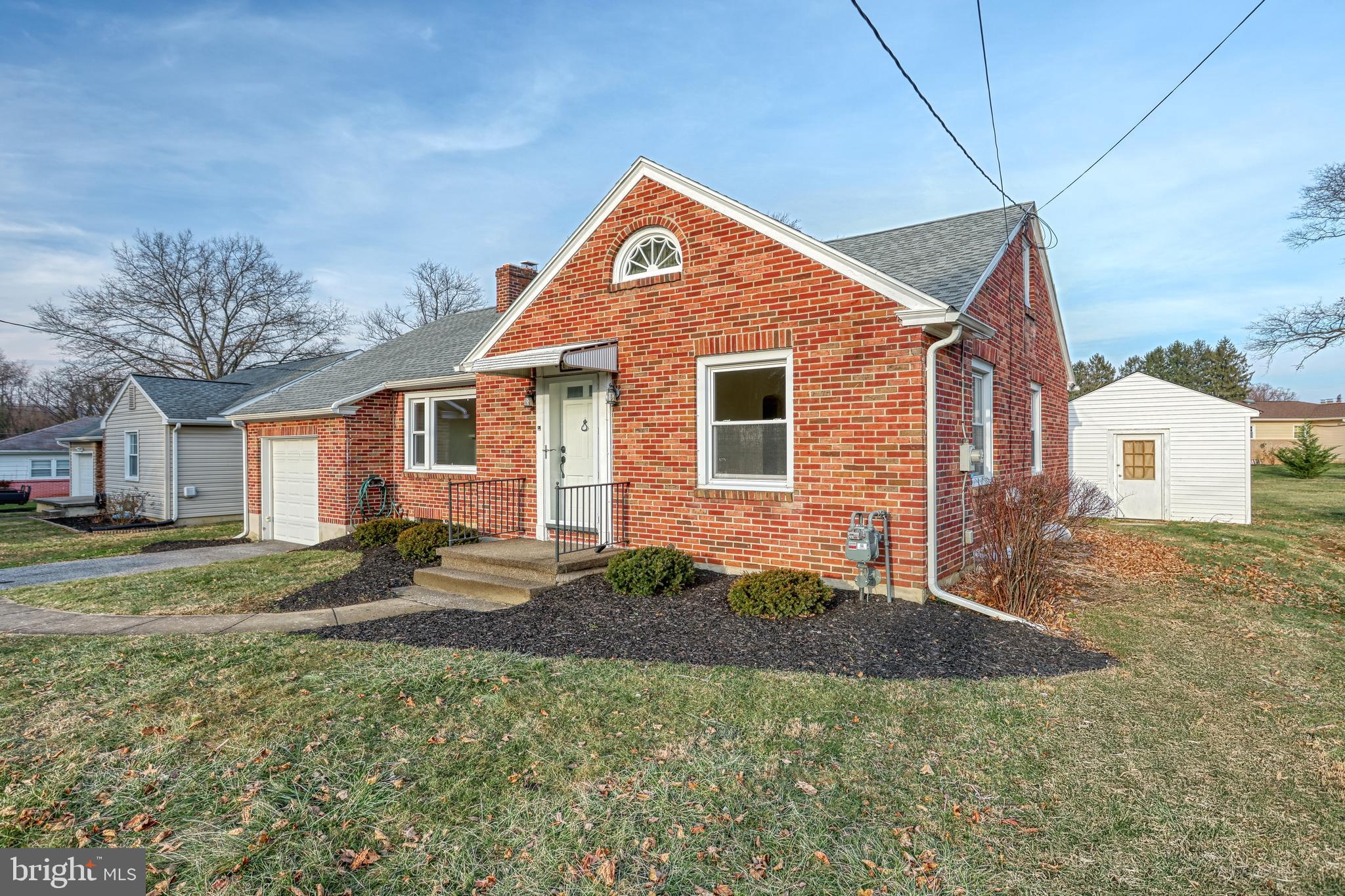 439 Locust Grove Road York, PA 17402 - Photo 4 of 56 Gallery Image 4