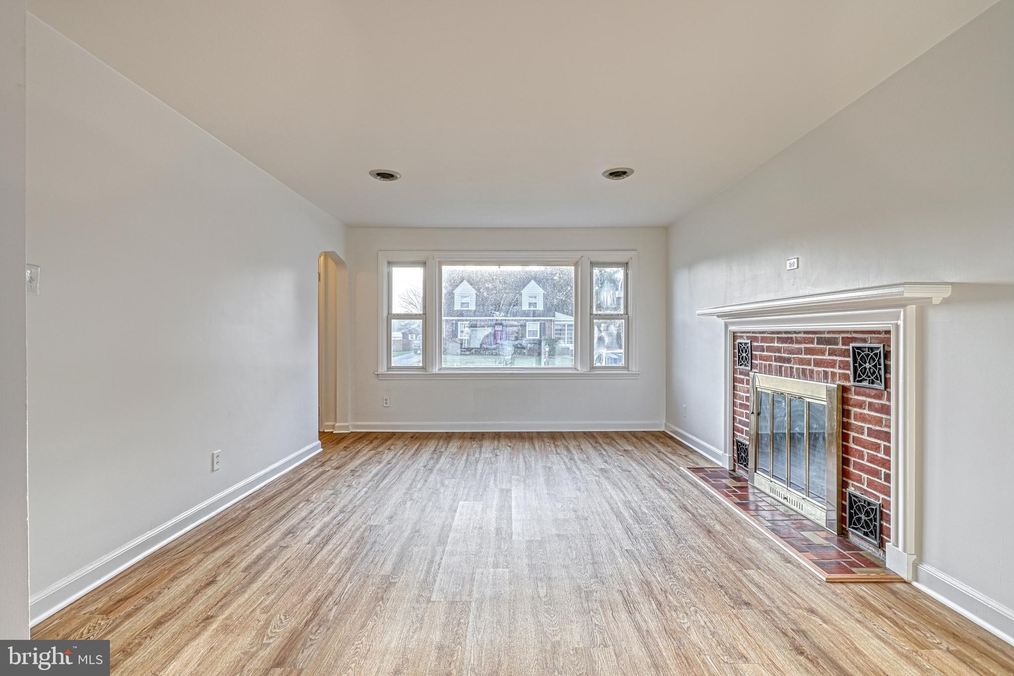 439 Locust Grove Road York, PA 17402 - Photo 6 of 56 Gallery Image 6