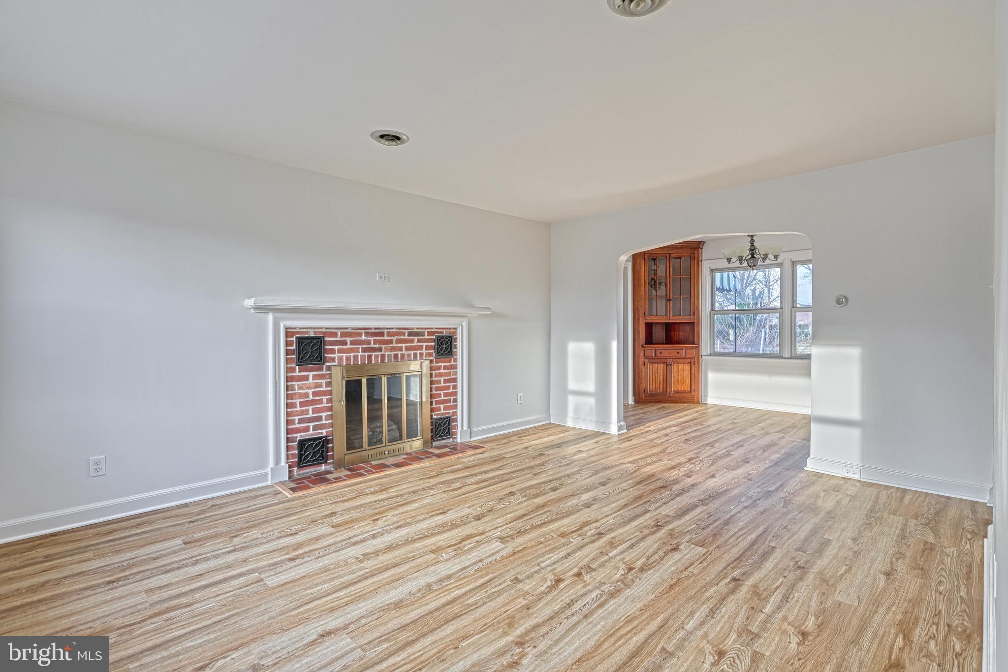 439 Locust Grove Road York, PA 17402 - Photo 7 of 56 Gallery Image 7