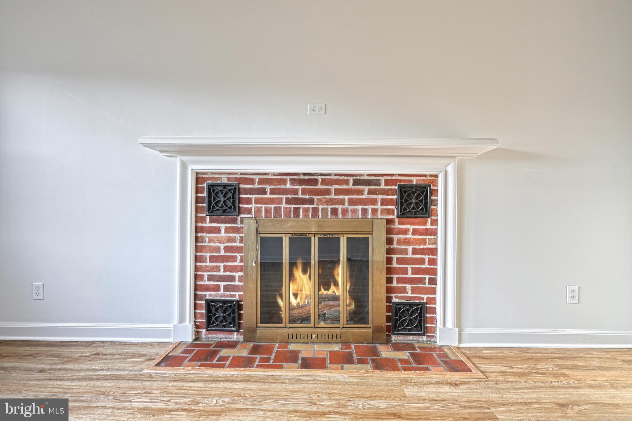 439 Locust Grove Road York, PA 17402 - Photo 10 of 56 Gallery Image 10