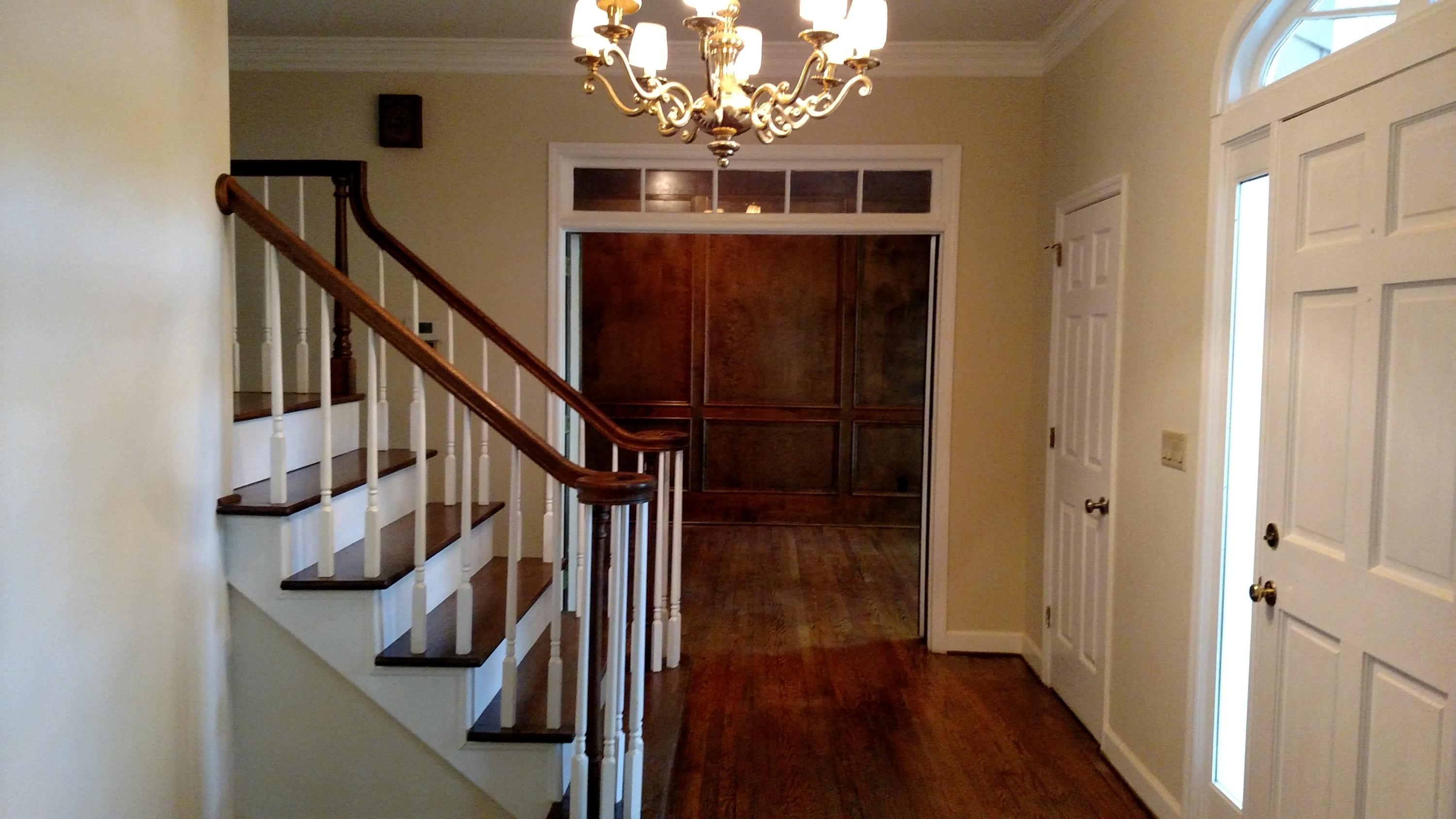33 Old Riding Way Signal Mountain, TN 37377 - Photo 4 of 22 foyer