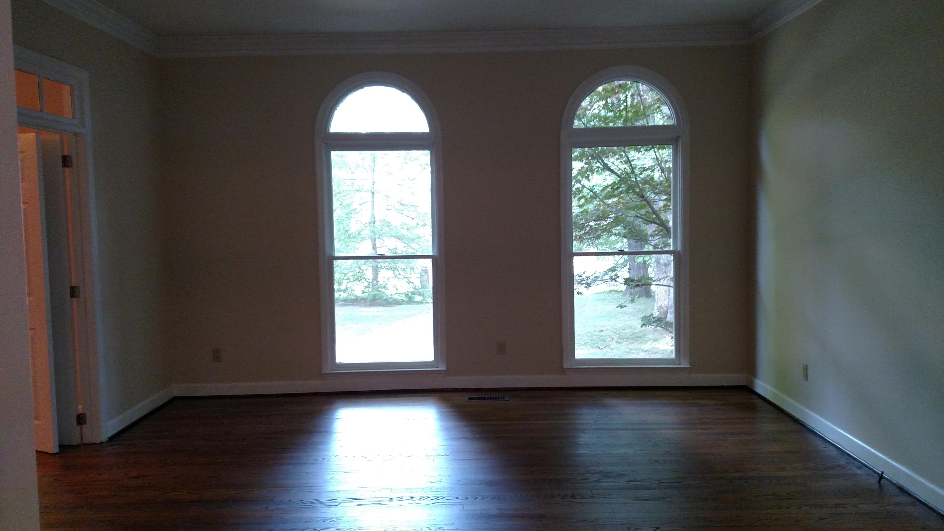 33 Old Riding Way Signal Mountain, TN 37377 - Photo 5 of 22 living room