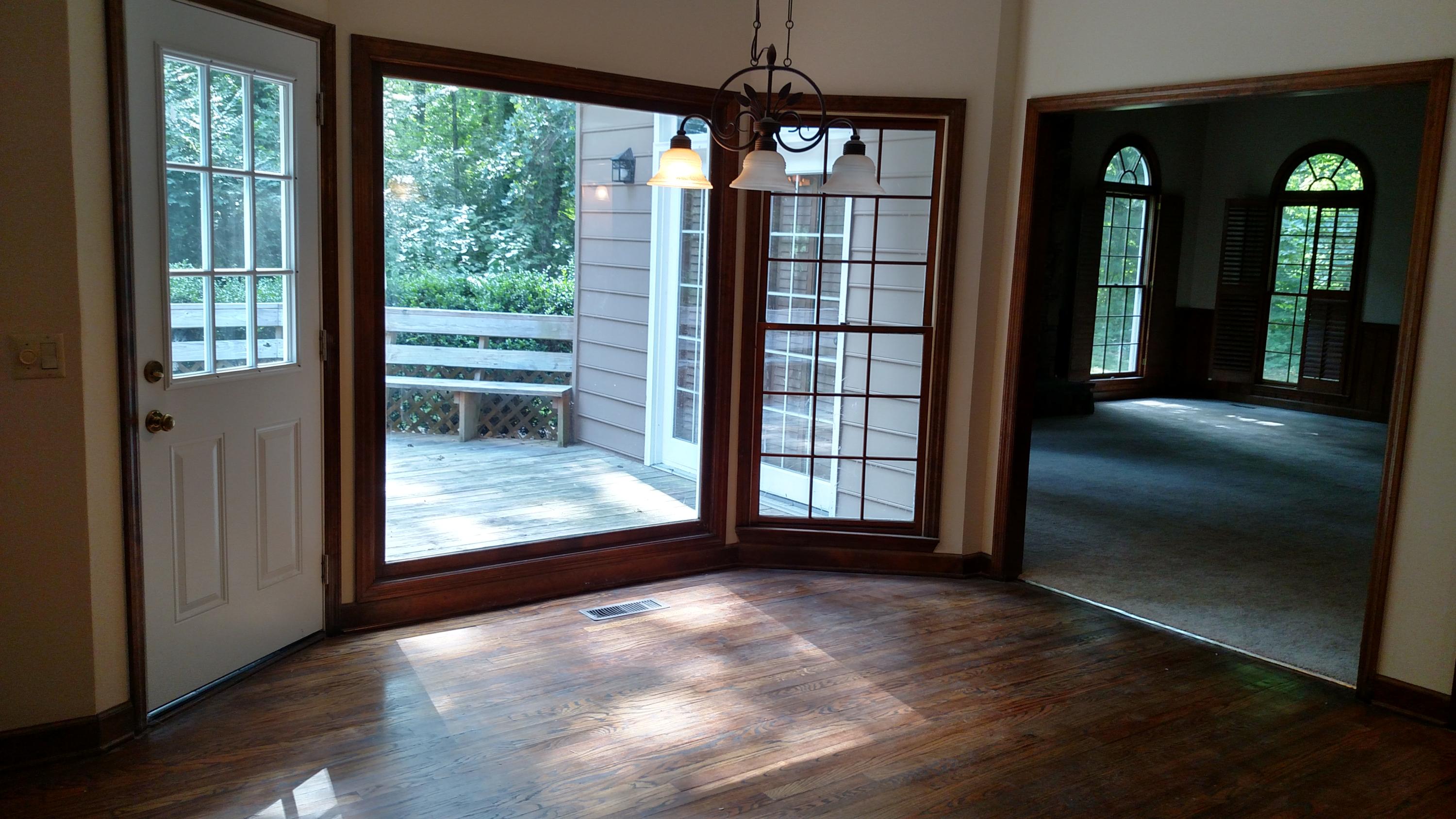 33 Old Riding Way Signal Mountain, TN 37377 - Photo 7 of 22 dining nook