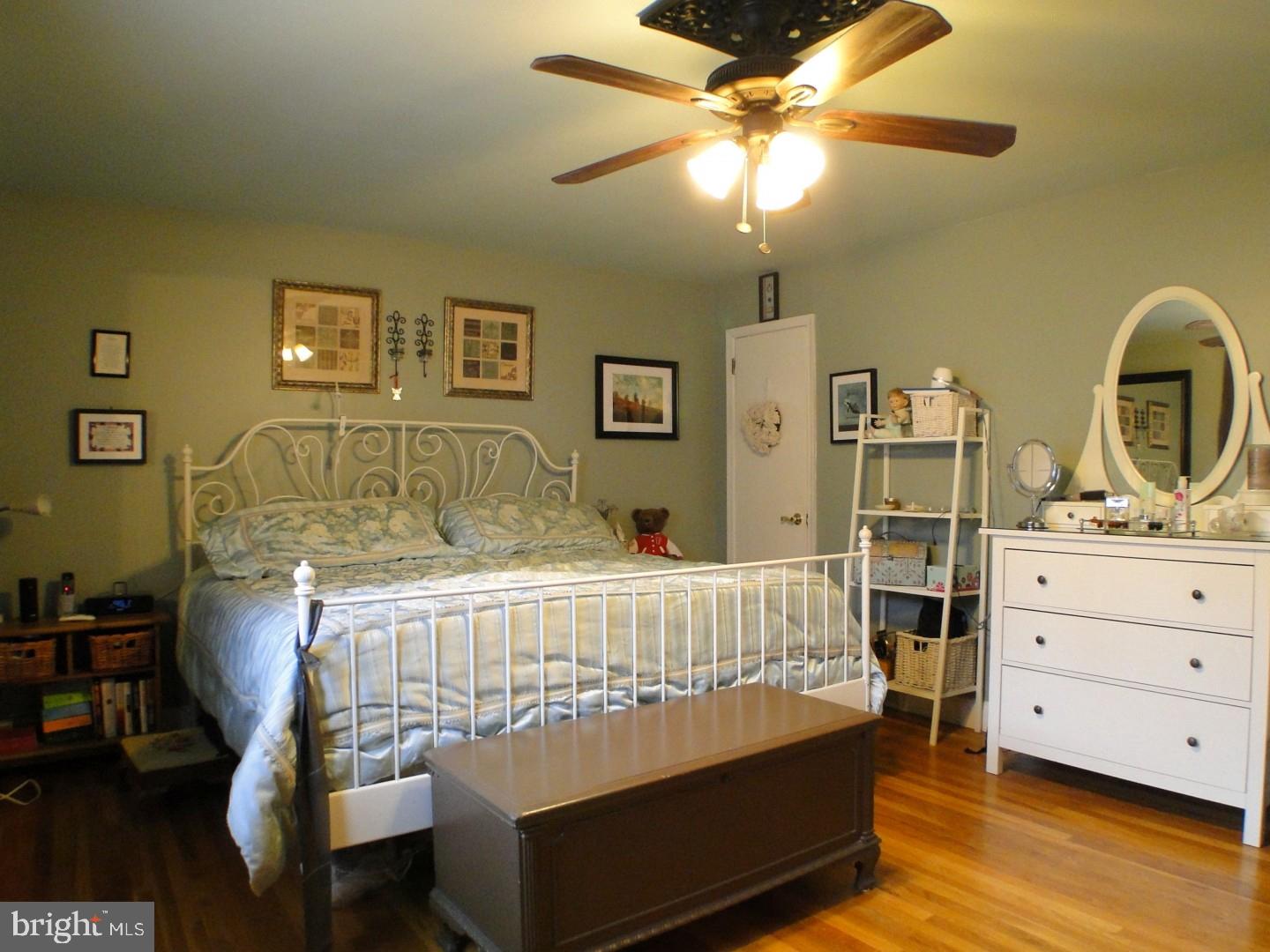 12003 Millbrook Road Philadelphia, PA 19154 - Photo 12 of 25 Bedroom - Main