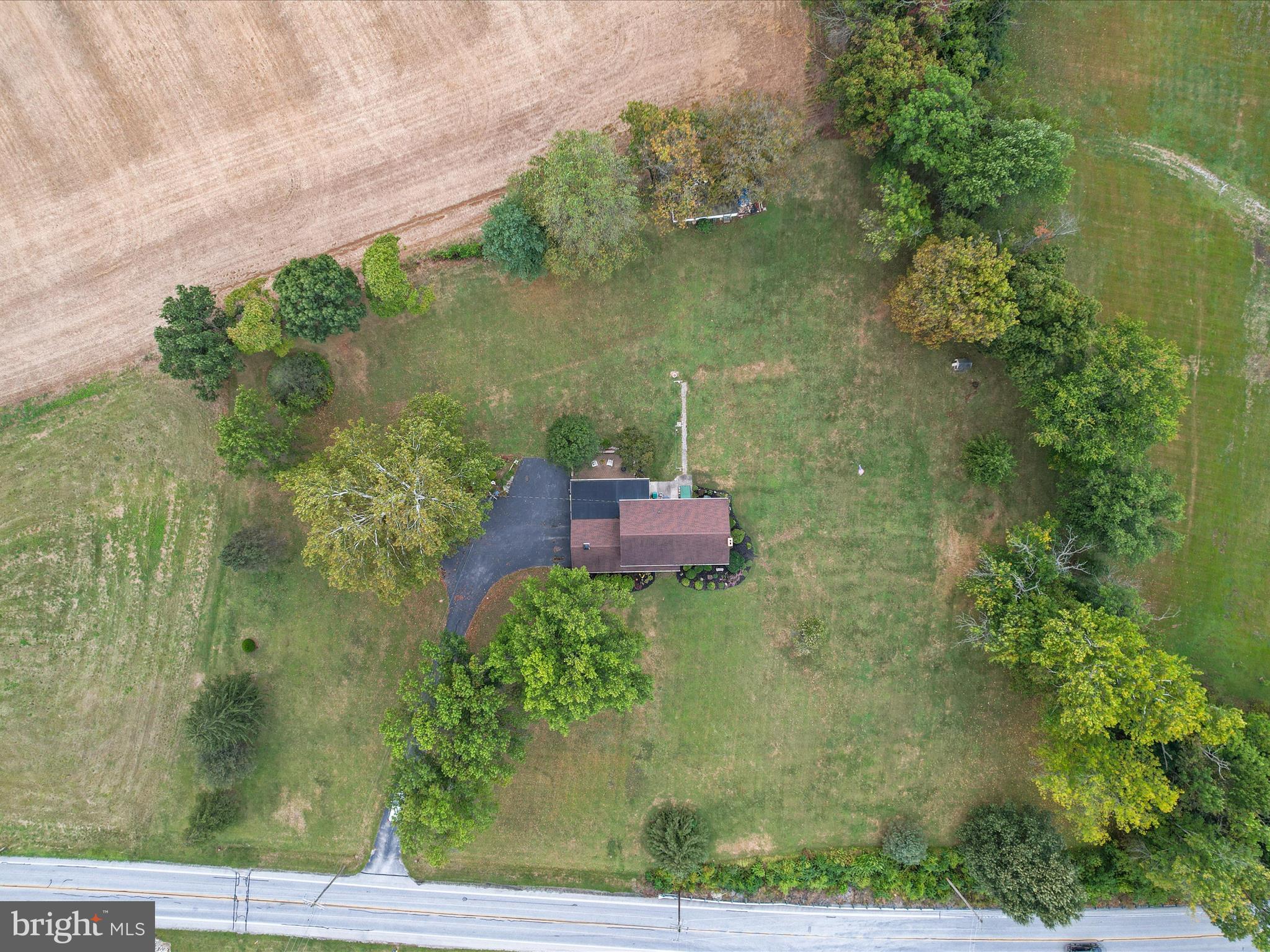 3211 Centennial Road Hanover, PA 17331 - Photo 5 of 70