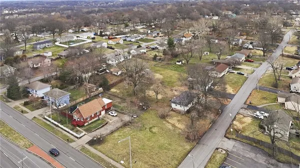 $65,000 | 8701 North Oak Trafficway, Kansas City, MO 64155