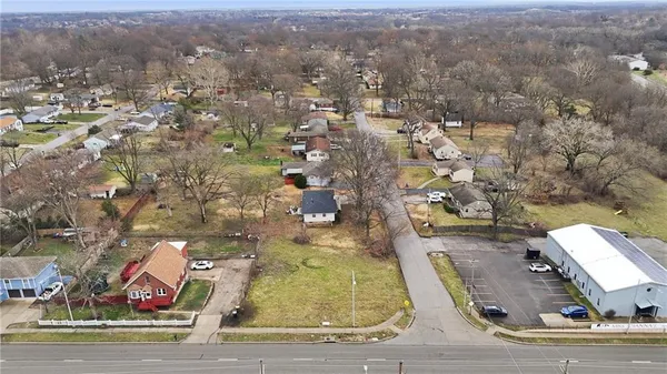 $65,000 | 8701 North Oak Trafficway, Kansas City, MO 64155