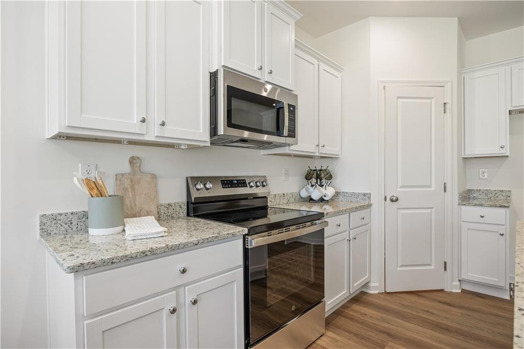 1817 Dawn Road, Unit 15 Conyers, GA 30013 - Photo 7 of 33