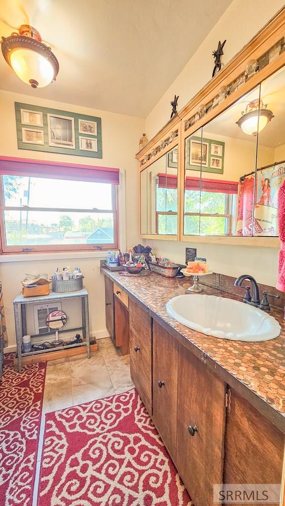 210 East Salmon Avenue Arco, ID 83213 - Photo 20 of 53