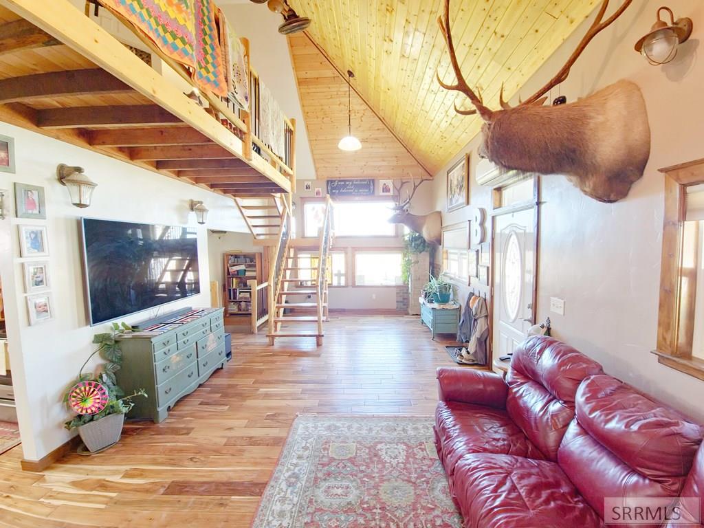 210 East Salmon Avenue Arco, ID 83213 - Photo 2 of 53