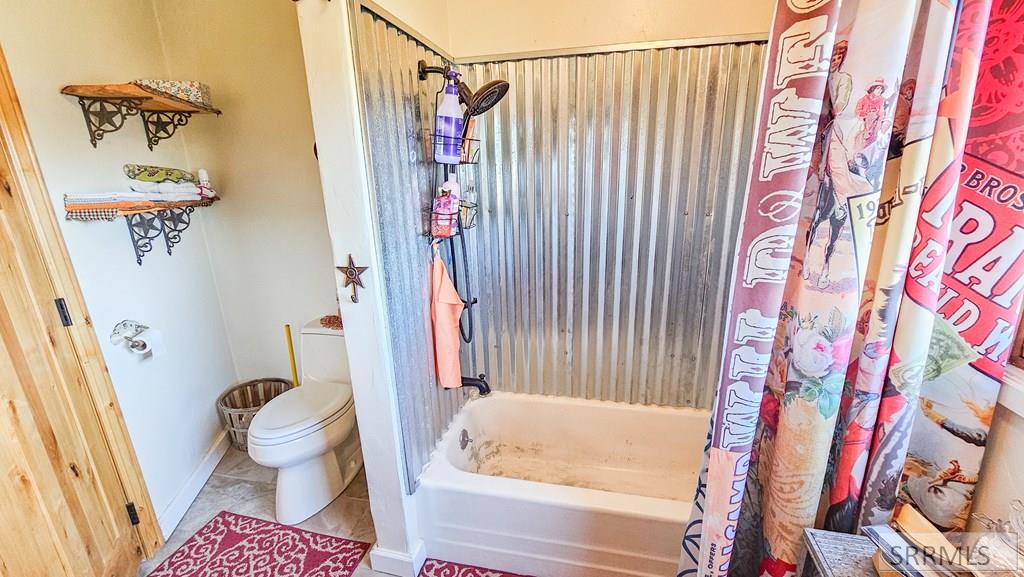 210 East Salmon Avenue Arco, ID 83213 - Photo 21 of 53