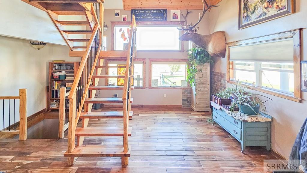210 East Salmon Avenue Arco, ID 83213 - Photo 7 of 53