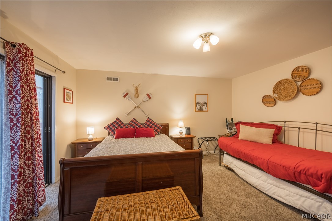 42324 Paramount Road Big Bear Lake, CA 92315 - Photo 19 of 33