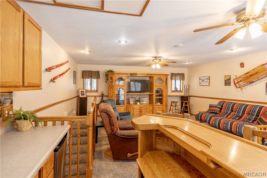 42324 Paramount Road Big Bear Lake, CA 92315 - Photo 26 of 50 a living room with furniture