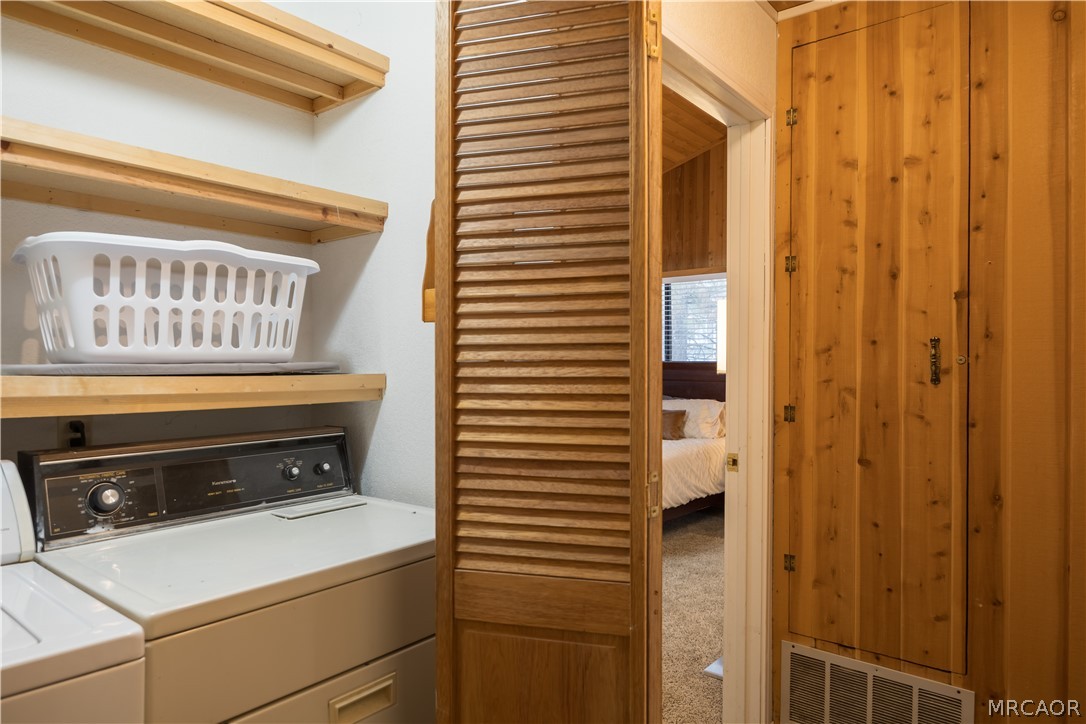 42324 Paramount Road Big Bear Lake, CA 92315 - Photo 28 of 33