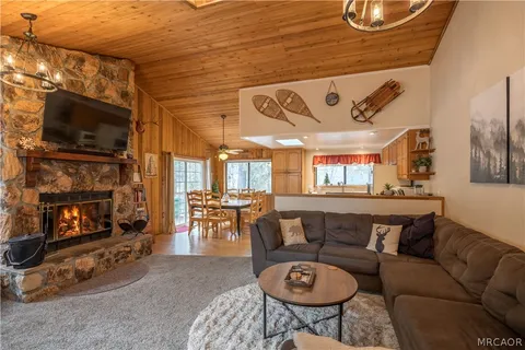 $699,000 | 42324 Paramount Road, Big Bear Lake, CA 92315