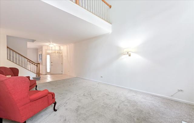 254 Charlotte Court Cary, IL 60013 - Photo 13 of 30 a view of livingroom with furniture