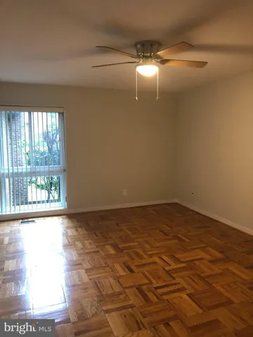 $2,100 | 14 Stonehenge Circle, Unit 6, Baltimore, MD 21208