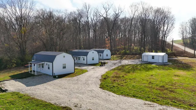 $325,000 | 5026 North County Road 375 West, Petersburg, IN 47567