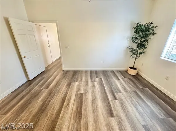 $1,550 | 5250 South Rainbow Boulevard, Unit 2029, Las Vegas, NV 89118