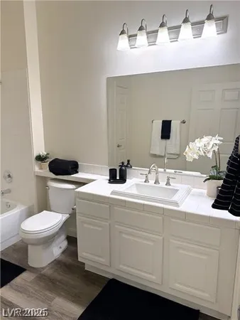 $1,550 | 5250 South Rainbow Boulevard, Unit 2029, Las Vegas, NV 89118
