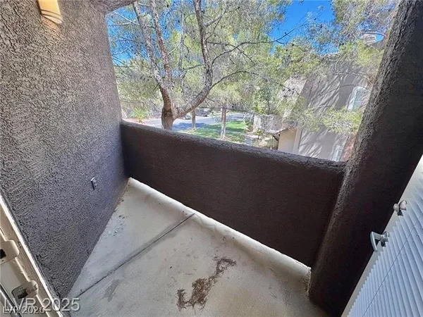 $1,550 | 5250 South Rainbow Boulevard, Unit 2029, Las Vegas, NV 89118