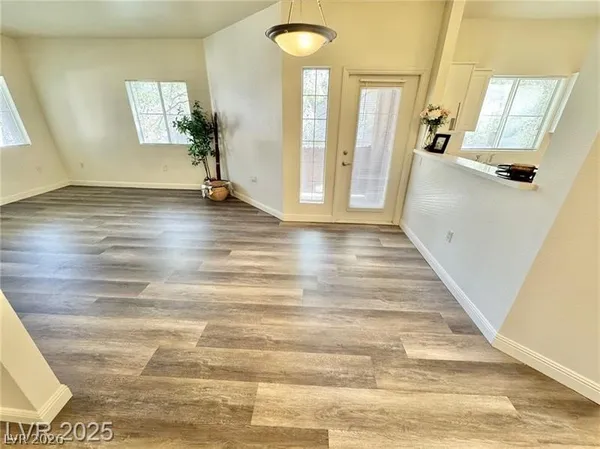 $1,550 | 5250 South Rainbow Boulevard, Unit 2029, Las Vegas, NV 89118