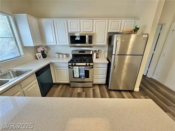 $1,550 | 5250 South Rainbow Boulevard, Unit 2029, Las Vegas, NV 89118