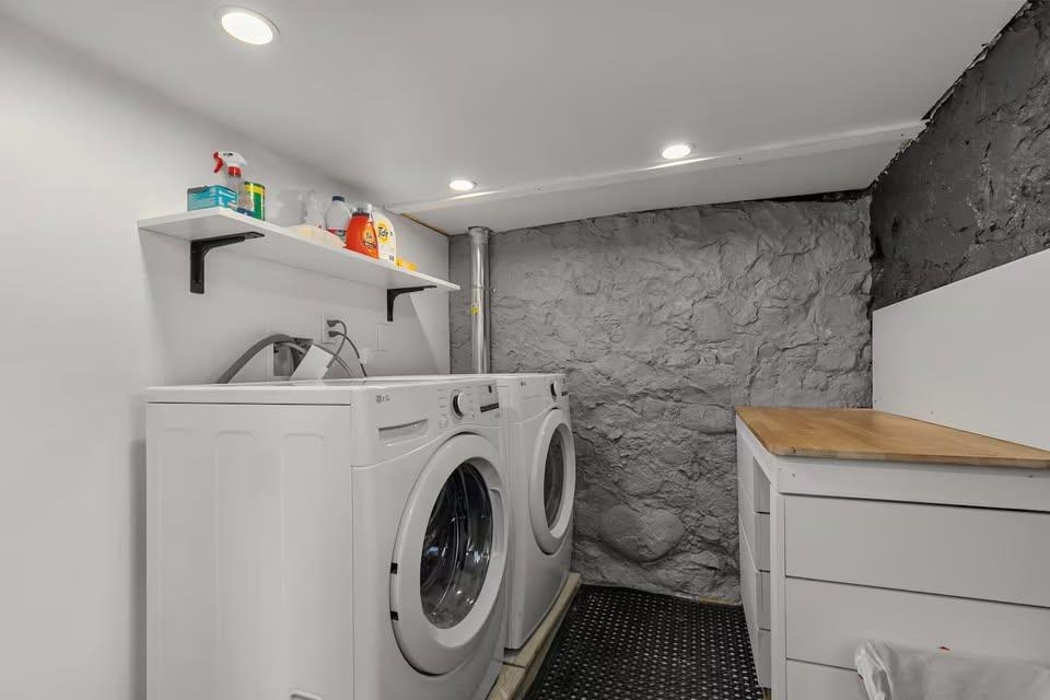 324 East Commercial Street Appleton, WI 54911 - Photo 12 of 18