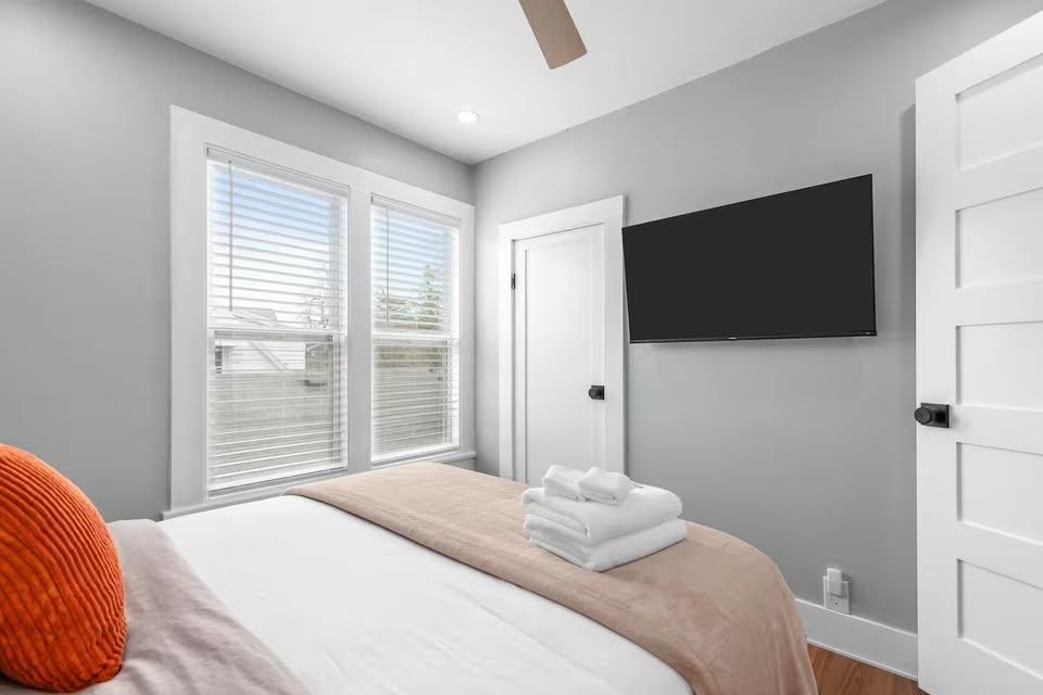 324 East Commercial Street Appleton, WI 54911 - Photo 17 of 18