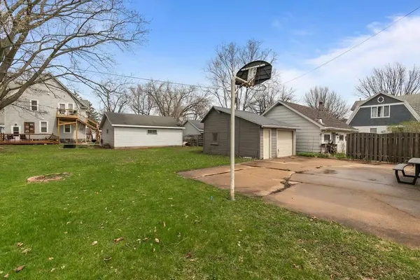 $329,900 | 324 East Commercial Street, Appleton, WI 54911